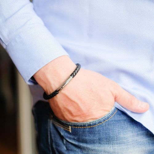 Bracelet cuir tressé homme fermoir personnalisé acier 15x15 mm