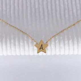 Collier Initiale sur étoite, sur coeur, sur Lune